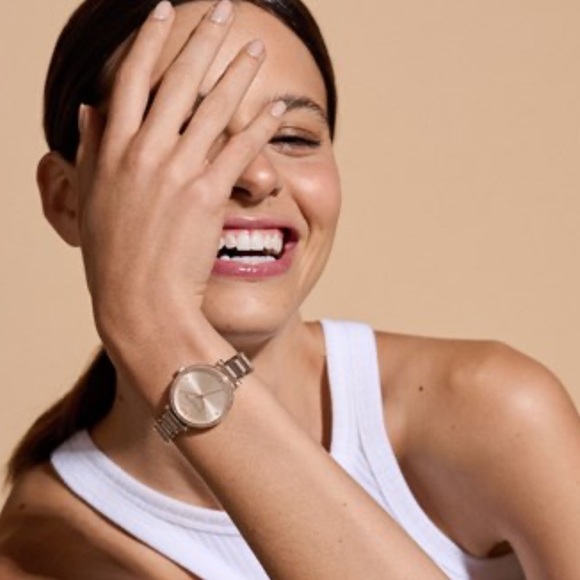 Olivia Burton Rose Gold Crystal Women's Watch - Picture 4 of 10